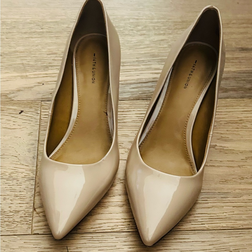 14th And Union Nude Patent Stacked Heel. Pointy Toe